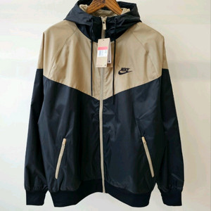 [새상품]나이키 바람막이 자켓 베이지/블랙 팝니다