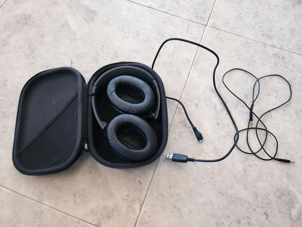 bose 보스 qc35 노이즈캔슬링 헤드셋 이미지