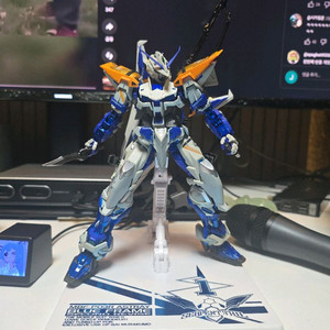 주자모형 건담 아스트레이 블루프레임 세컨드L