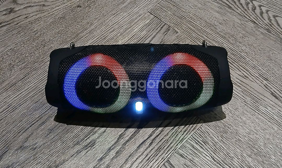 캠핑용/이동형 블루투스 스피커 팝니다--0