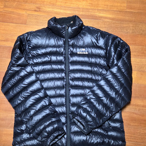 (판매완료)아이더 구스다운 경량 패딩 블랙 100