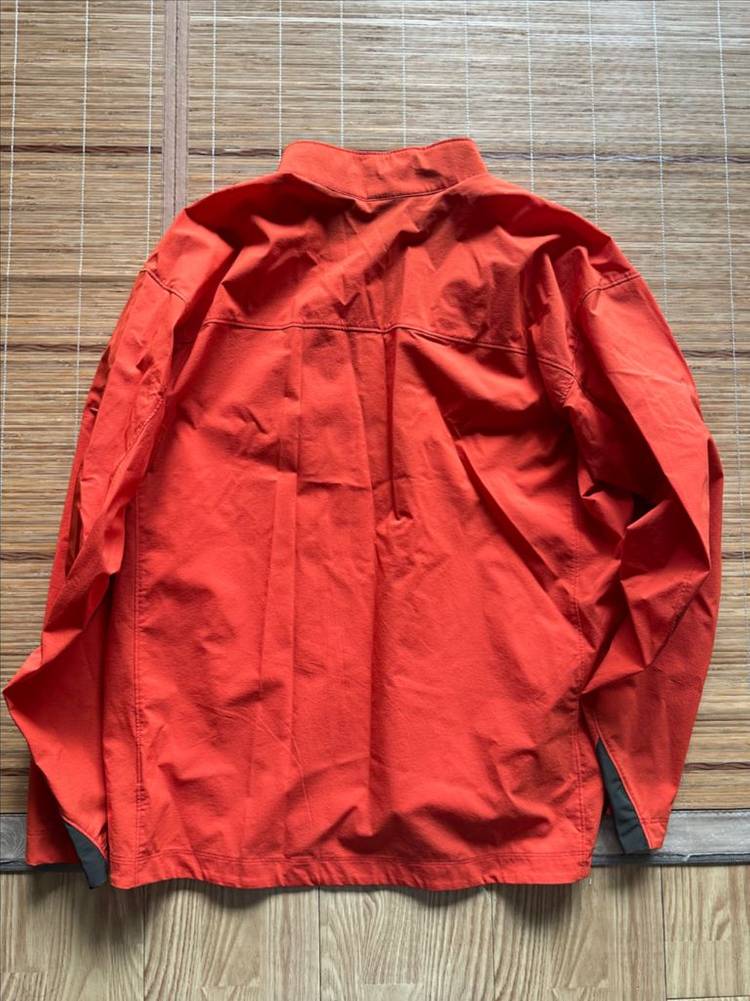 아크테릭스 바람막이--5