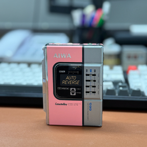 AIWA HS-P10 워크맨
