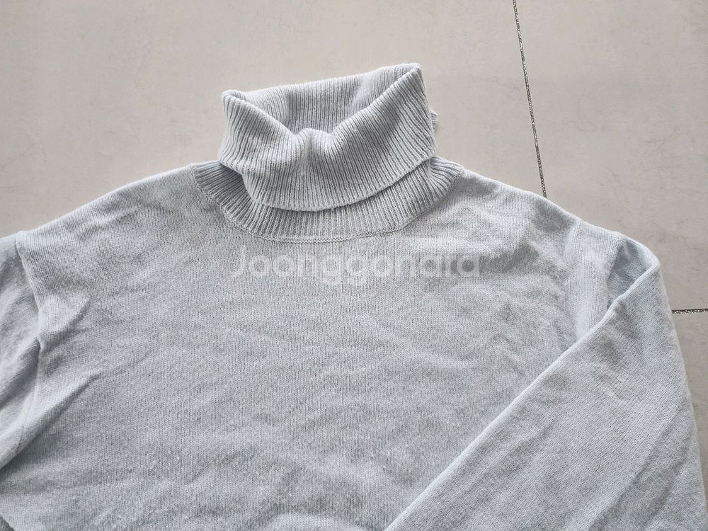 탑텐우먼 90ㅡ66사이즈 겨울 니트 두개팔아요--2