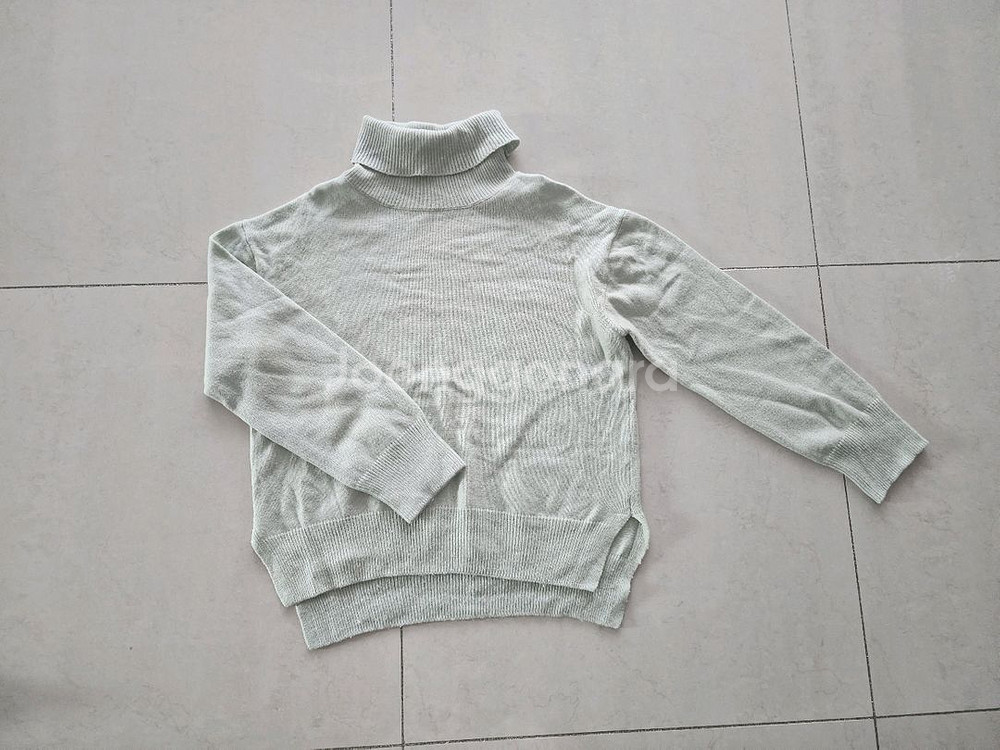 탑텐우먼 90ㅡ66사이즈 겨울 니트 두개팔아요--5