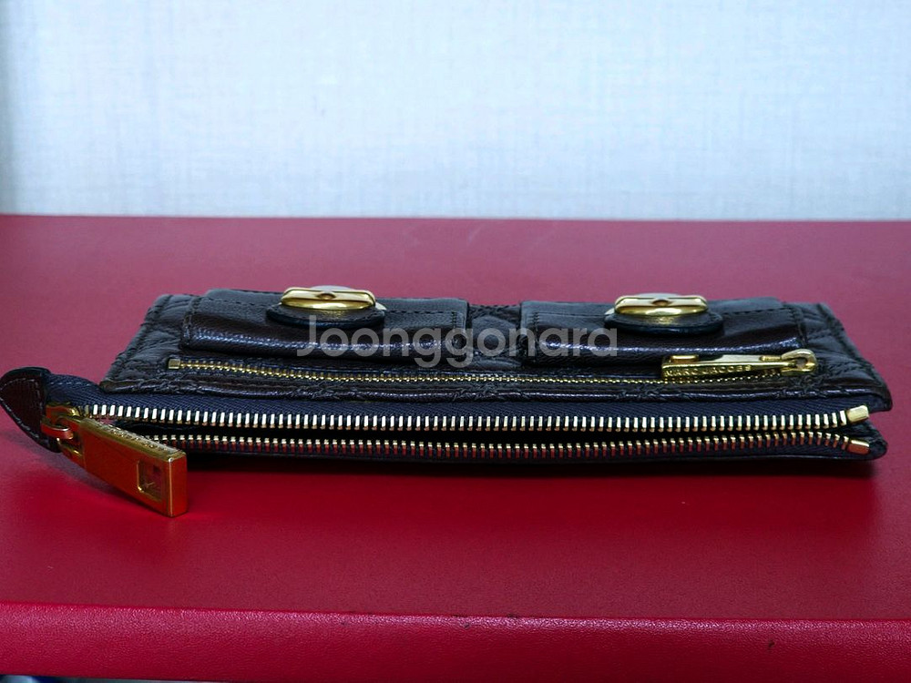 마크 제이콥스 퀼팅 투포켓 장지갑 다크브라운(정품)--3