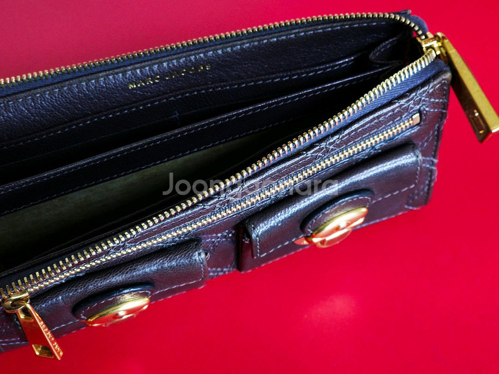 마크 제이콥스 퀼팅 투포켓 장지갑 다크브라운(정품)--9