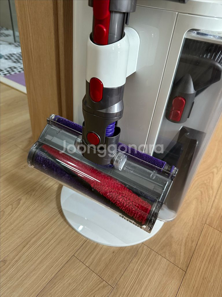 다이슨 V10 무선청소기--0