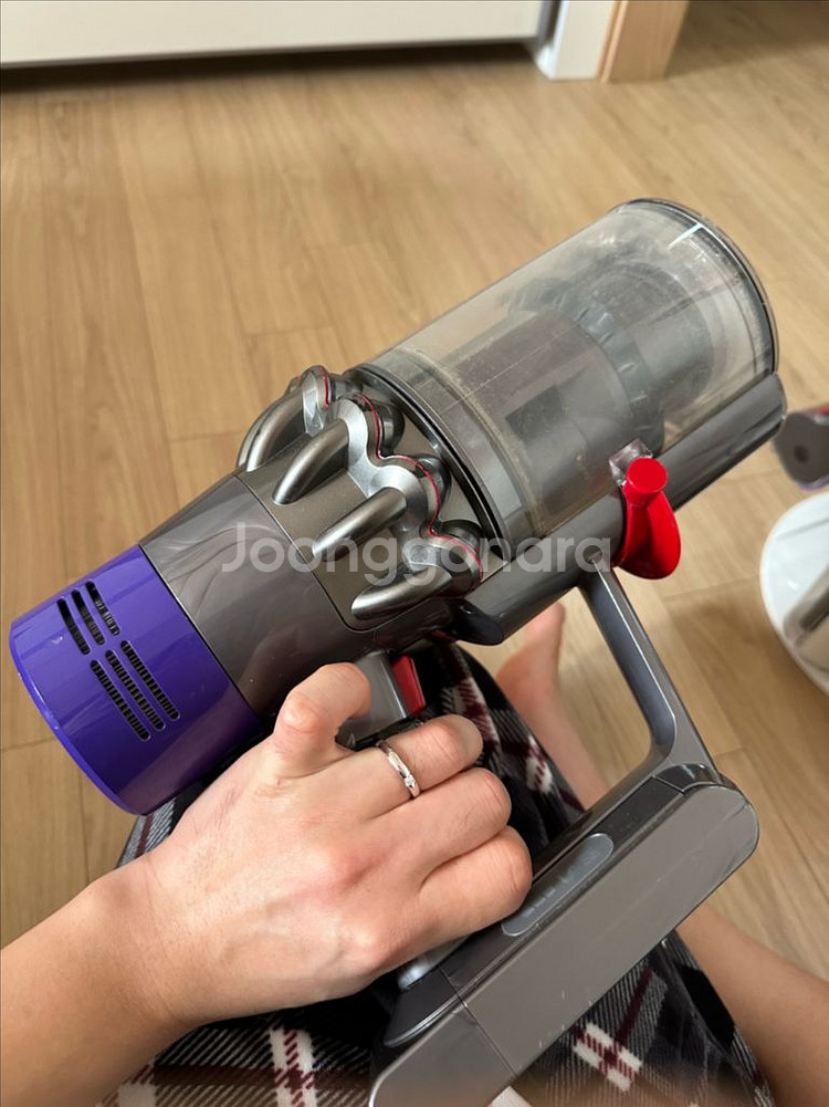 다이슨 V10 무선청소기--5