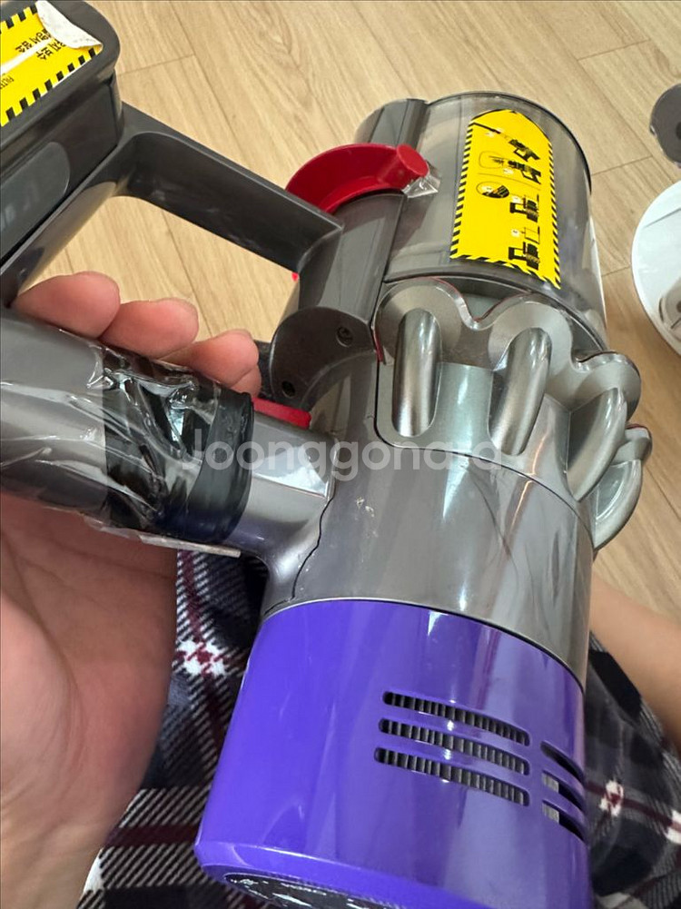 다이슨 V10 무선청소기--4