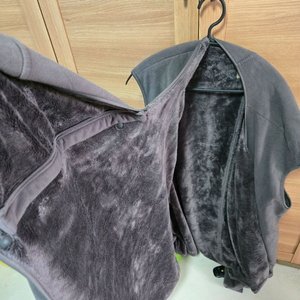 코니 아기띠 워머 (깨끗) 택포 1만5천원