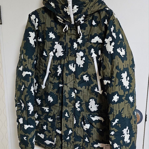 아디다스 오리털 패딩