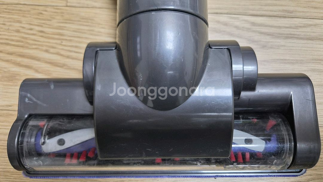 깨끗하게 세척한 다이슨 V6 무선 청소기(10분 연속동작)--5