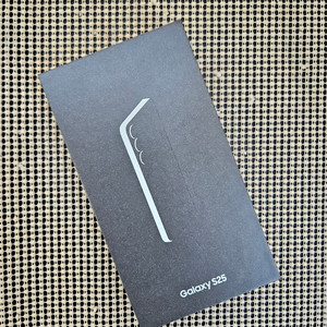 실사진 삼성 갤럭시S25 신품 박스구성품일괄 중고폰