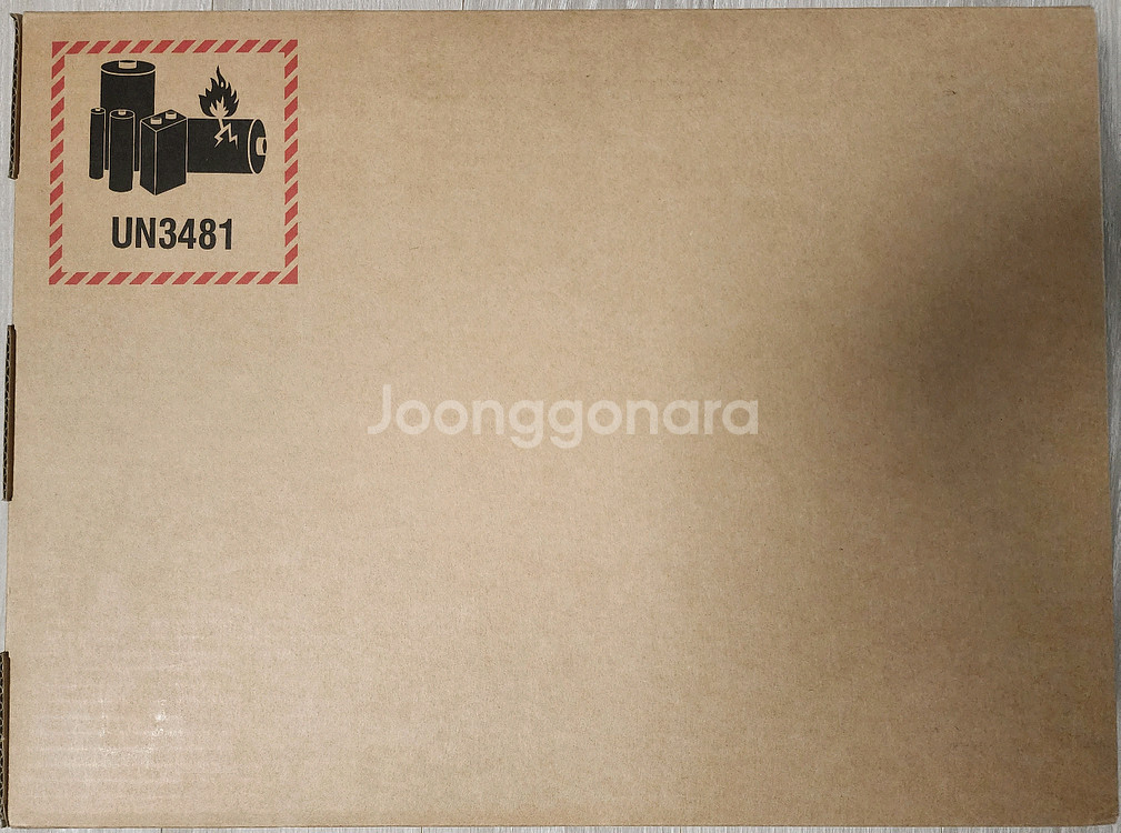 [새상품] APPLE 맥북 프로16 M4맥스 16코어 CPU/40코어 GPU/램 48GB/SSD 2TB 실버--0