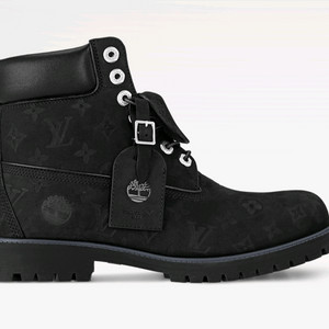 루이비통 팀버랜드 6인치 앵글부츠 블랙 팝니다