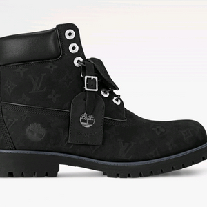 루이비통 팀버랜드 6인치 앵글부츠 블랙 팝니다