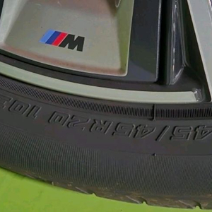 요코하마 20인치 타이어 1대분 (245/45/20R, 275/40/20R)