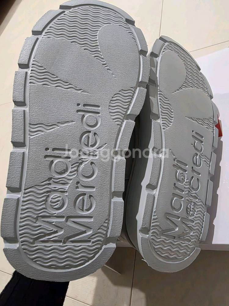 마르디 메크르디 숏패딩부츠 230사이즈 새제품--3