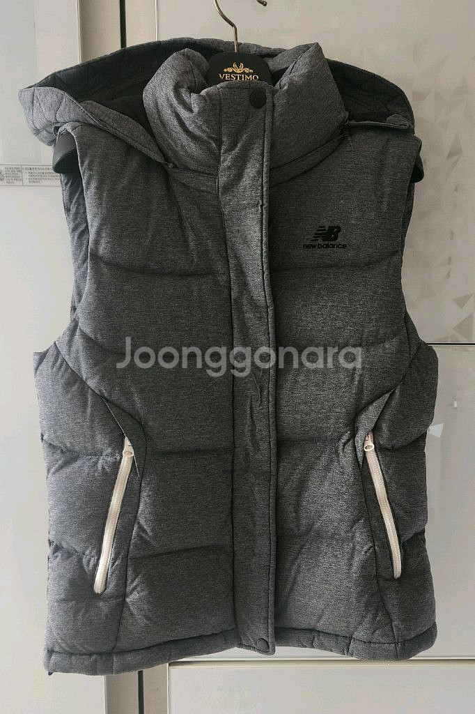 뉴발란스// 오리털 패딩조끼--0