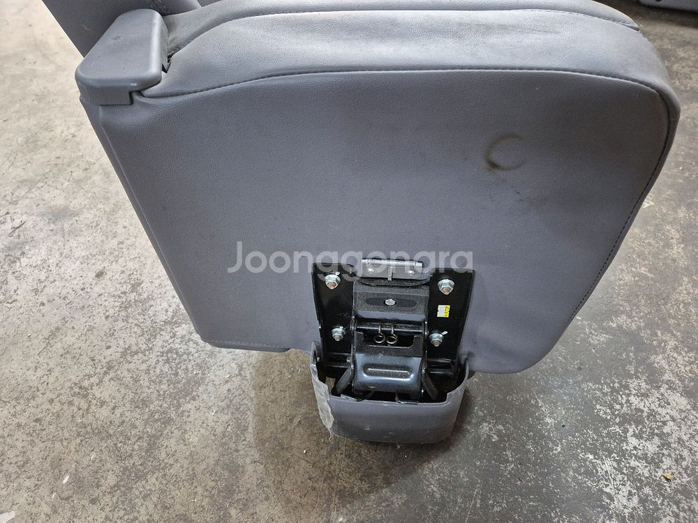 코란도투리스모 3열시트 팝니다--2