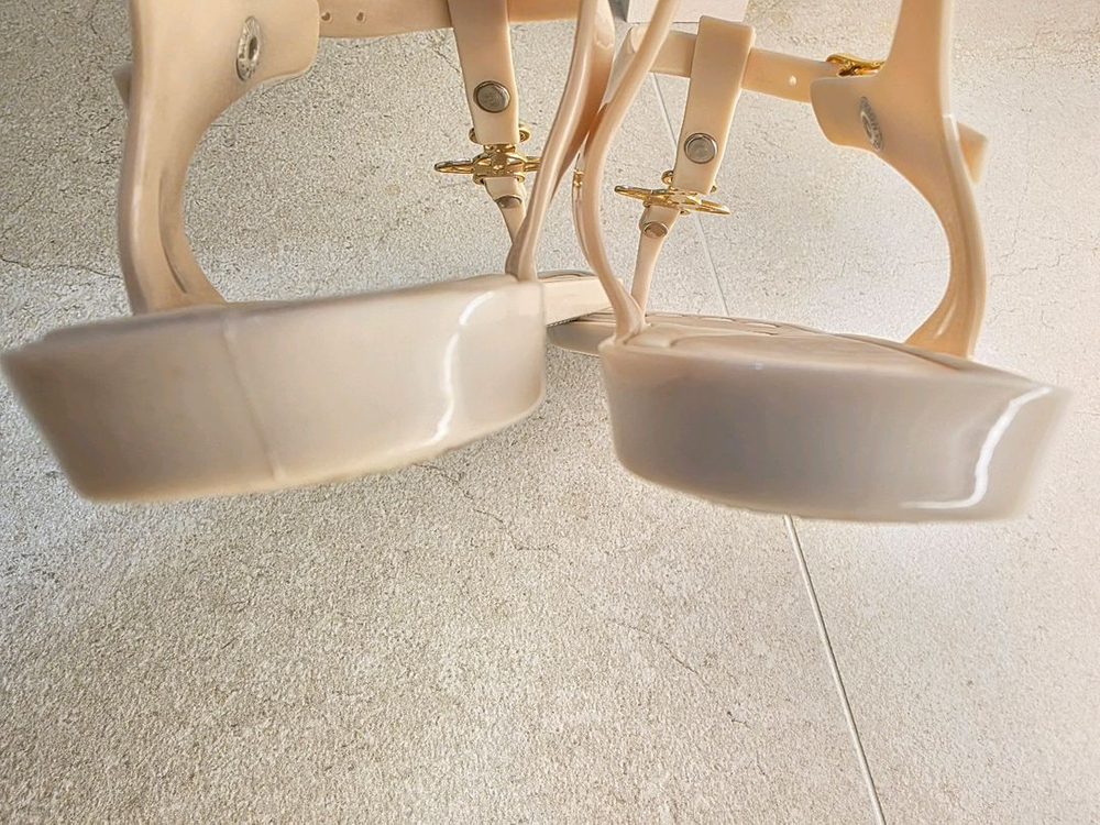 비비안웨스트우드멜리사샌들225~230사이즈--3