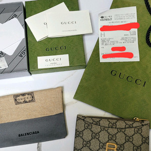 구찌 발렌시아가 콜라보 해커 프로젝트 카드지갑