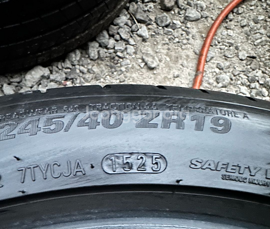 245 40 19금호중고타이어한대분2454019--3