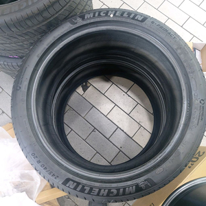 미쉐린 20인치 타이어 1대분 (245/40/20R, 275/35/20R)