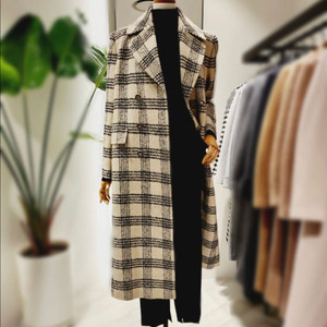 모조에스핀 정가 149만원 고급라인 트위드 부클롱코트 77 mojo