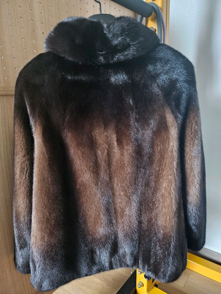 코펜하겐퍼 퍼플등급 밍크코트 진도 모피 동우 대동 근화 성진 사바띠에 (새상품)--1