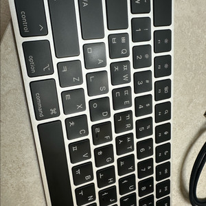 애플 매직키보드 한/영 풀배열 라이트닝 8핀(터치ID)