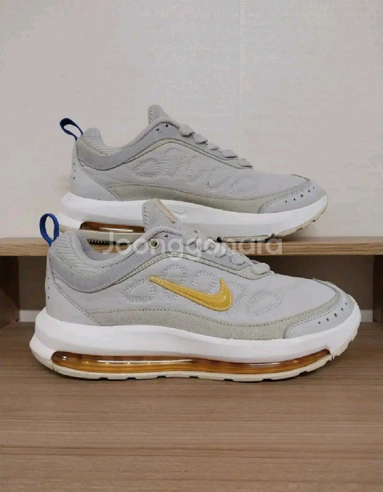 여성 나이키 에어맥스 AP 운동화 (250)--4