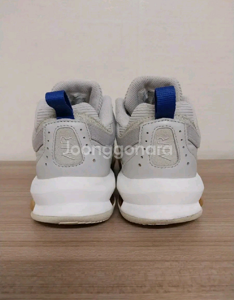 여성 나이키 에어맥스 AP 운동화 (250)--5