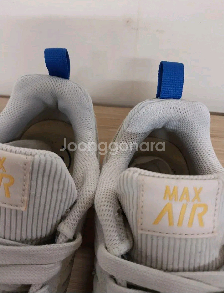 여성 나이키 에어맥스 AP 운동화 (250)--6