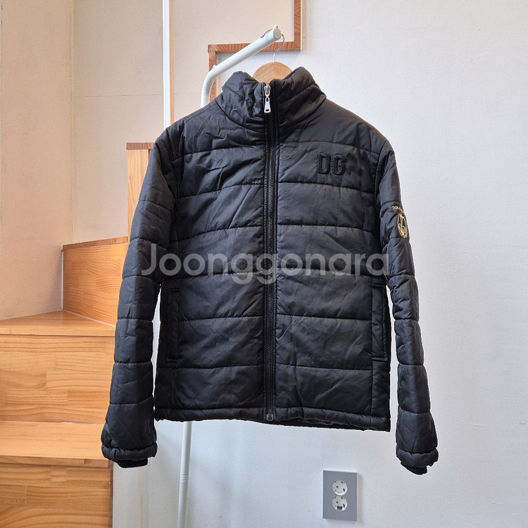 돌체앤가바나 DG 블랙 경량 패딩 점퍼--0