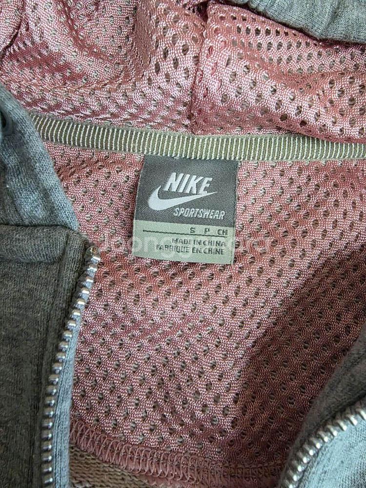 나이키 후드 집업 키즈 150. 성인 55 가능.--1