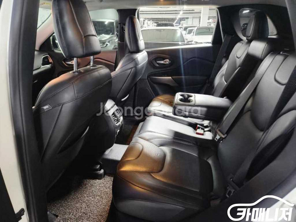 [지프]체로키(KL) 2.4 론지튜드 AWD (5인승) #가을특가--5