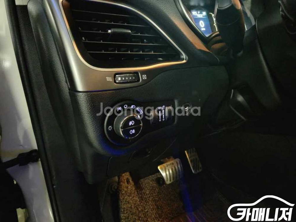 [지프]체로키(KL) 2.4 론지튜드 AWD (5인승) #가을특가--9