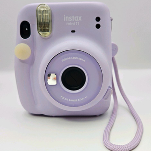 인스탁스 미니 11 라벤더 + 케이스 팝니다.