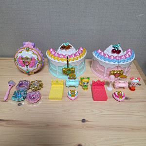 새콤달콤티니핑 슈가베리팩트 새콤핑 달콤핑 하우스케이크