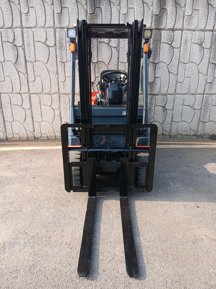 [팔아요] 토요타 1.8톤 전동(좌식) 지게차--2