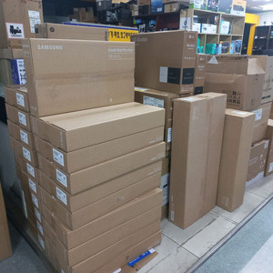 부산 삼성모니터 24인치 미개봉신품