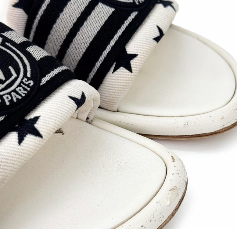 M 루이비통 여성 마그네틱 락잇 슬라이드 슬리퍼 화이트--6