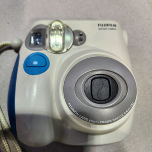 후지필름 인스탁스 미니 7S 폴라로이드 카메라