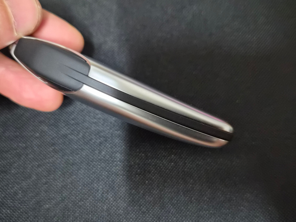 [BMW 750Li 16년식 – 디스플레이키] 배터리 · 액정(LCD) · 버튼 포함 스마트키 전체 컨버전 이미지