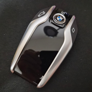 [BMW 750Li 16년식 – 디스플레이키] 배터리 · 액정(LCD) · 버튼 포함 스마트키 전체 컨버전 이미지