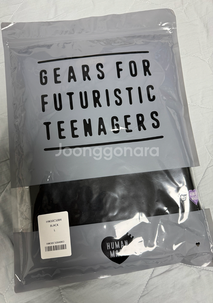 [L] 휴먼메이드 하트 포켓 티셔츠 블랙 압구정 익클--2