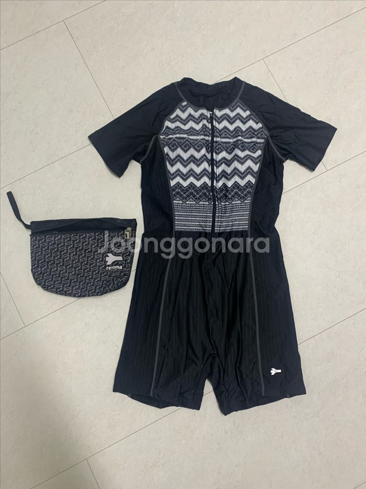 레노마 반팔반바지 집업 여성 수영복(1회 착용) 90-95(M 미디움)--0