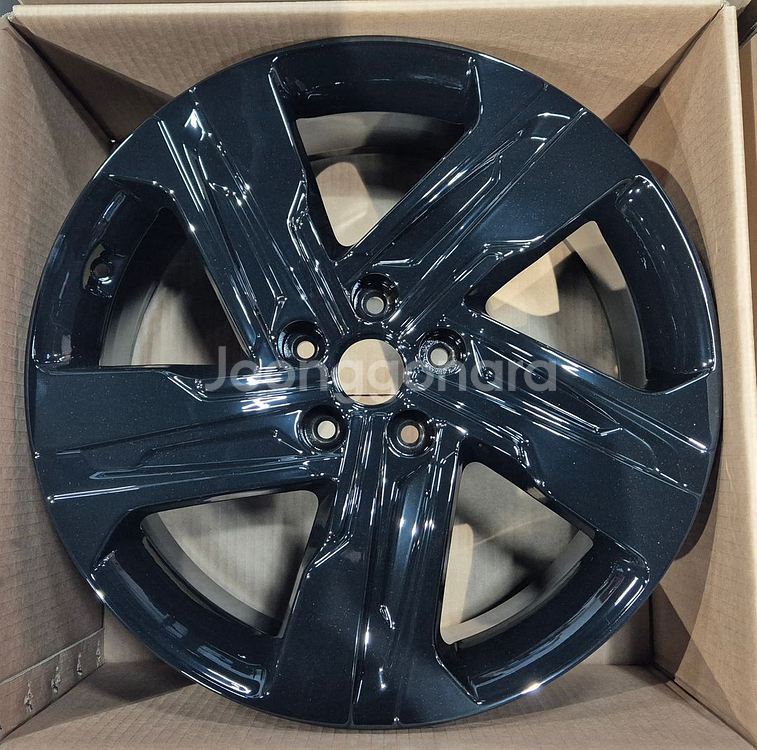 쏘렌토 MQ4 19인치 블랙 중고 휠 팝니다. 235 55 19--2